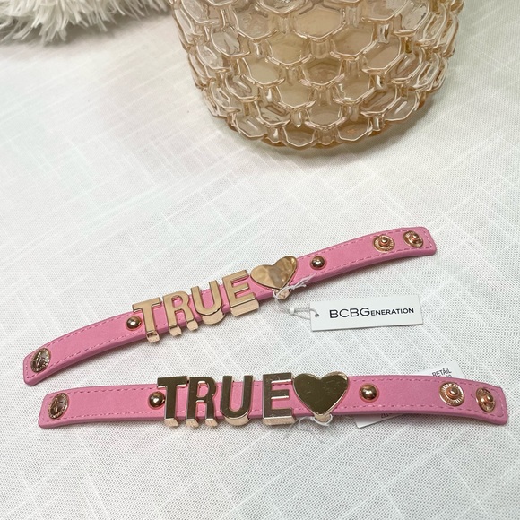 4 for $25 Set of 2! BCBGen  “TRUE💗” Pink and Gold tone Slider Bracelet. NWT! - Picture 2 of 5